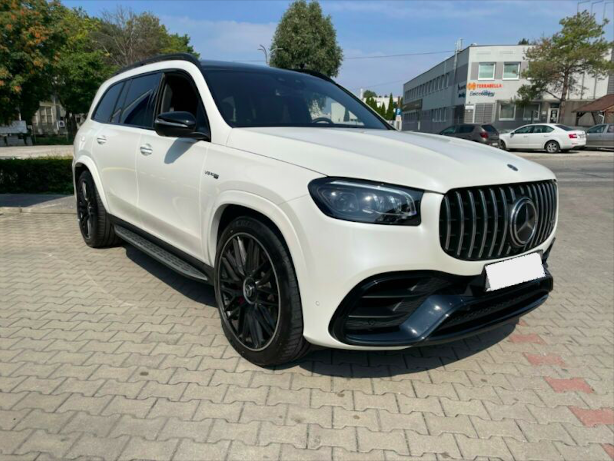 MERCEDES GLS 63 AMG | předváděcí auto skladem | V8 biturbo | výkon 612 koní | bílá metalíza | maximální výbava | nákup online | AUTOiBUY.com